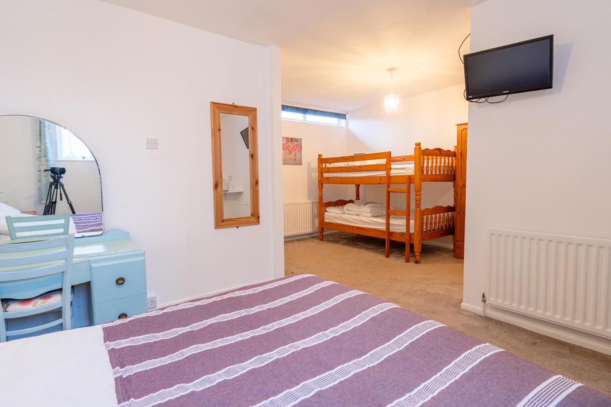 The Fernside Hotel Sandown Bagian luar foto