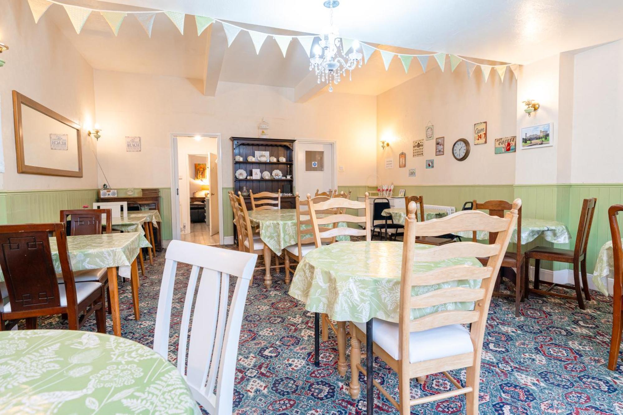 The Fernside Hotel Sandown Bagian luar foto